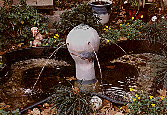 Fount2.bmp (624512 bytes)
